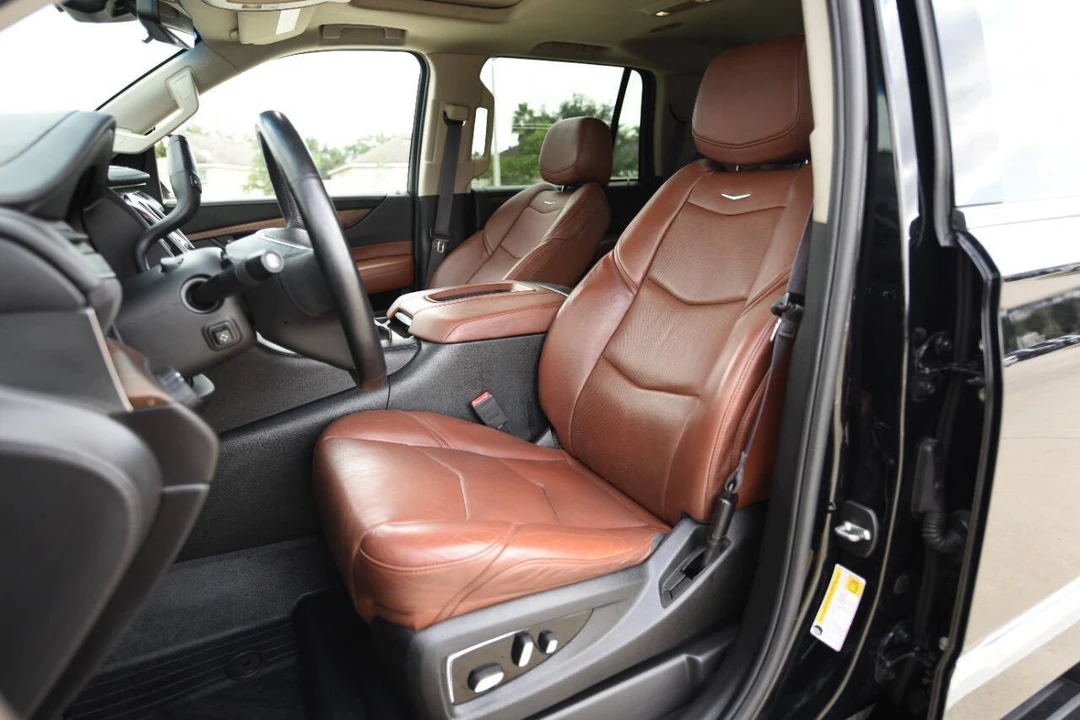 2017 Cadillac Escalade 4th Gen - Image 11 of 12