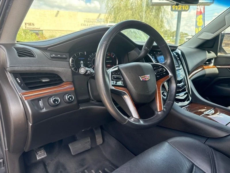 2017 Cadillac Escalade 4th Gen - Image 11 of 21