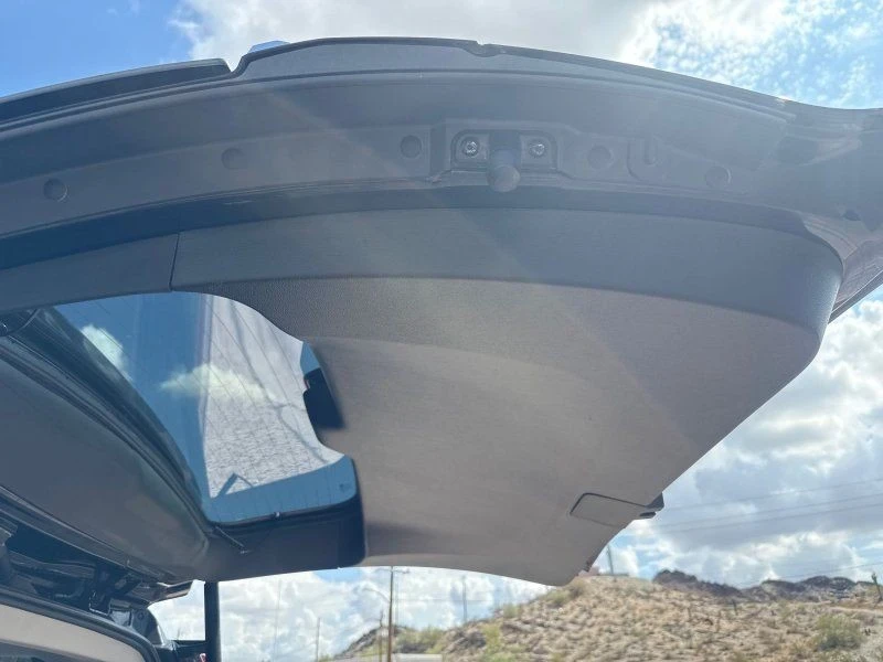 2017 Cadillac Escalade 4th Gen - Image 20 of 21