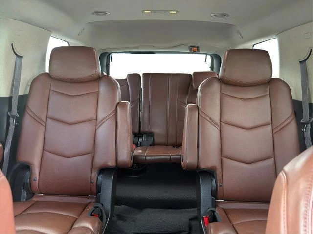 2017 Cadillac Escalade 4th Gen - Image 15 of 21