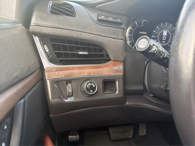 2017 Cadillac Escalade 4th Gen - Image 18 of 21
