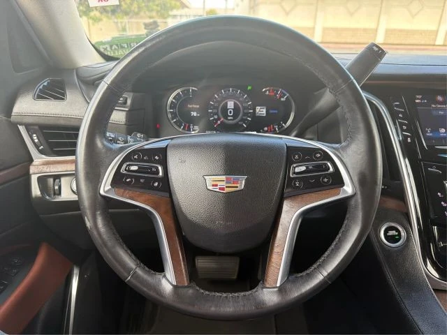2017 Cadillac Escalade 4th Gen - Image 17 of 21