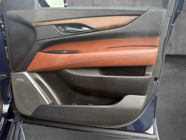 2017 Cadillac Escalade 4th Gen - Image 21 of 21
