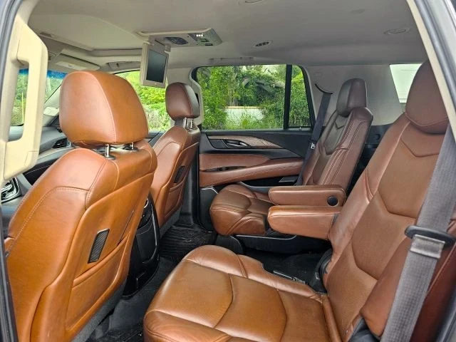 2017 Cadillac Escalade 4th Gen - Image 10 of 12