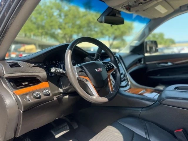 2017 Cadillac Escalade 4th Gen - Image 15 of 21