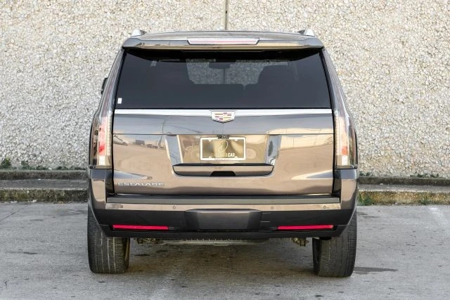 2017 Cadillac Escalade 4th Gen - Image 10 of 21