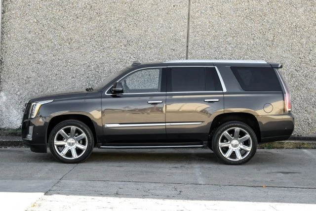 2017 Cadillac Escalade 4th Gen - Image 12 of 21
