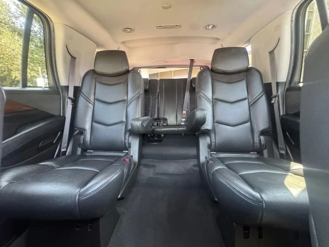 2017 Cadillac Escalade 4th Gen - Image 17 of 21