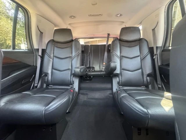 2017 Cadillac Escalade 4th Gen - Image 17 of 21