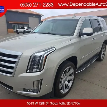 2017 Cadillac Escalade Luxury Sport Utility 4D
