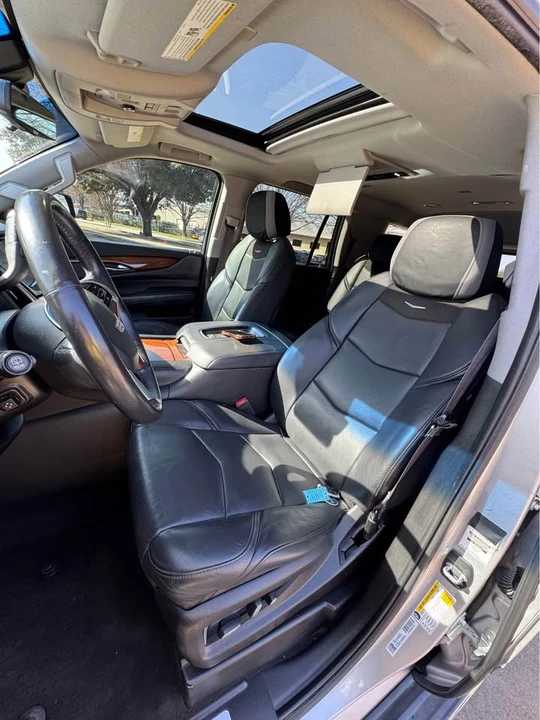 2017 Cadillac Escalade 4th Gen - Image 7 of 9