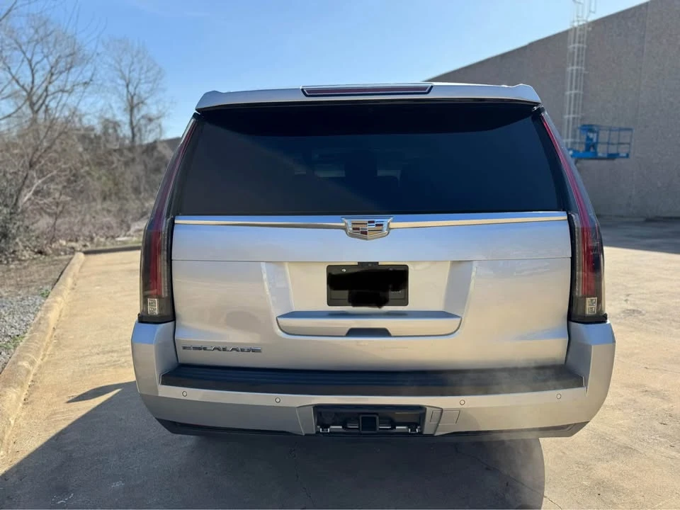 2017 Cadillac Escalade 4th Gen - Image 4 of 9