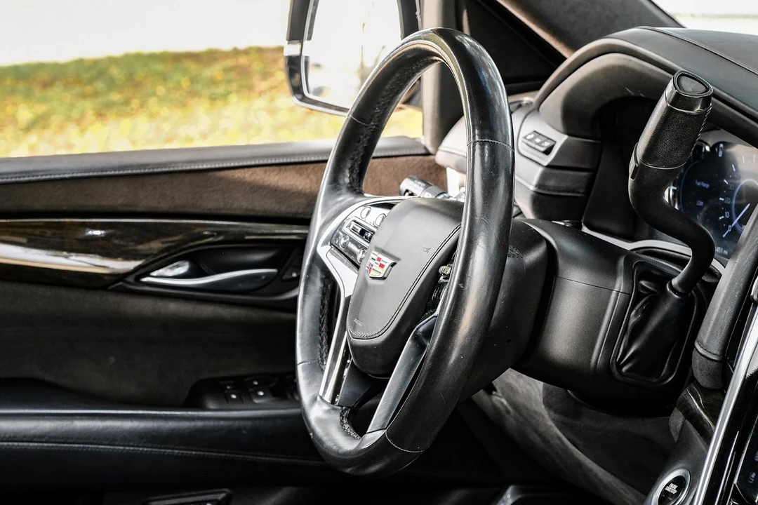 2017 Cadillac Escalade 4th Gen - Image 13 of 31