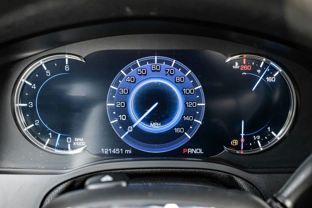 2017 Cadillac Escalade 4th Gen - Image 19 of 31