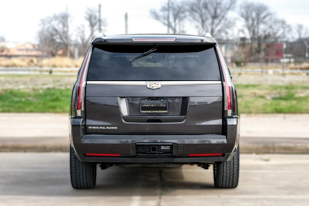 2017 Cadillac Escalade 4th Gen - Image 10 of 31
