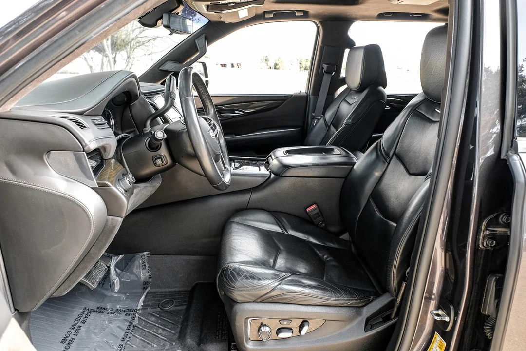 2017 Cadillac Escalade 4th Gen - Image 5 of 31
