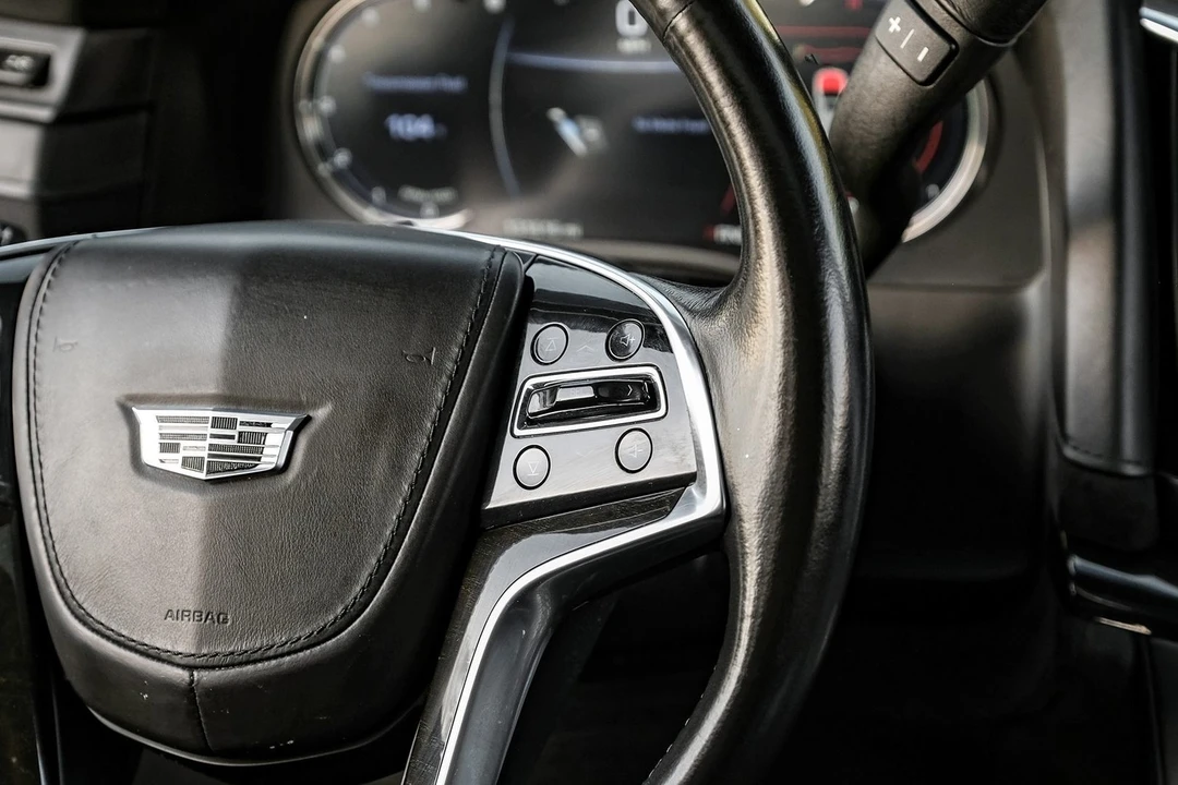 2017 Cadillac Escalade 4th Gen - Image 16 of 21