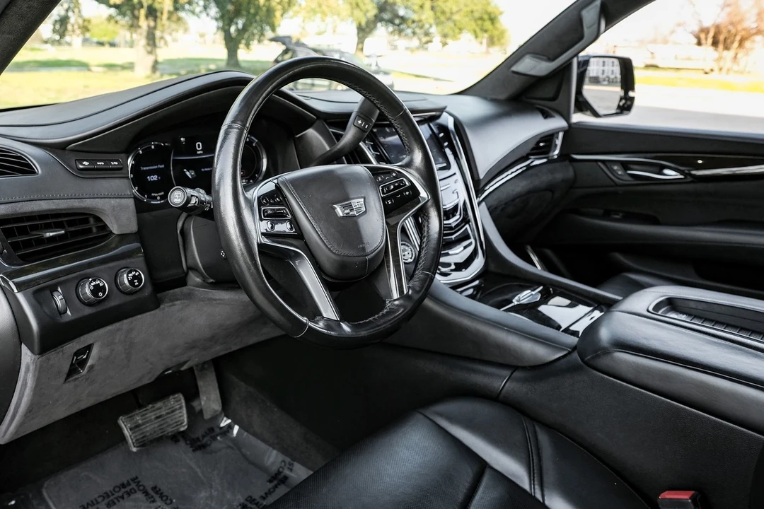2017 Cadillac Escalade 4th Gen - Image 12 of 21