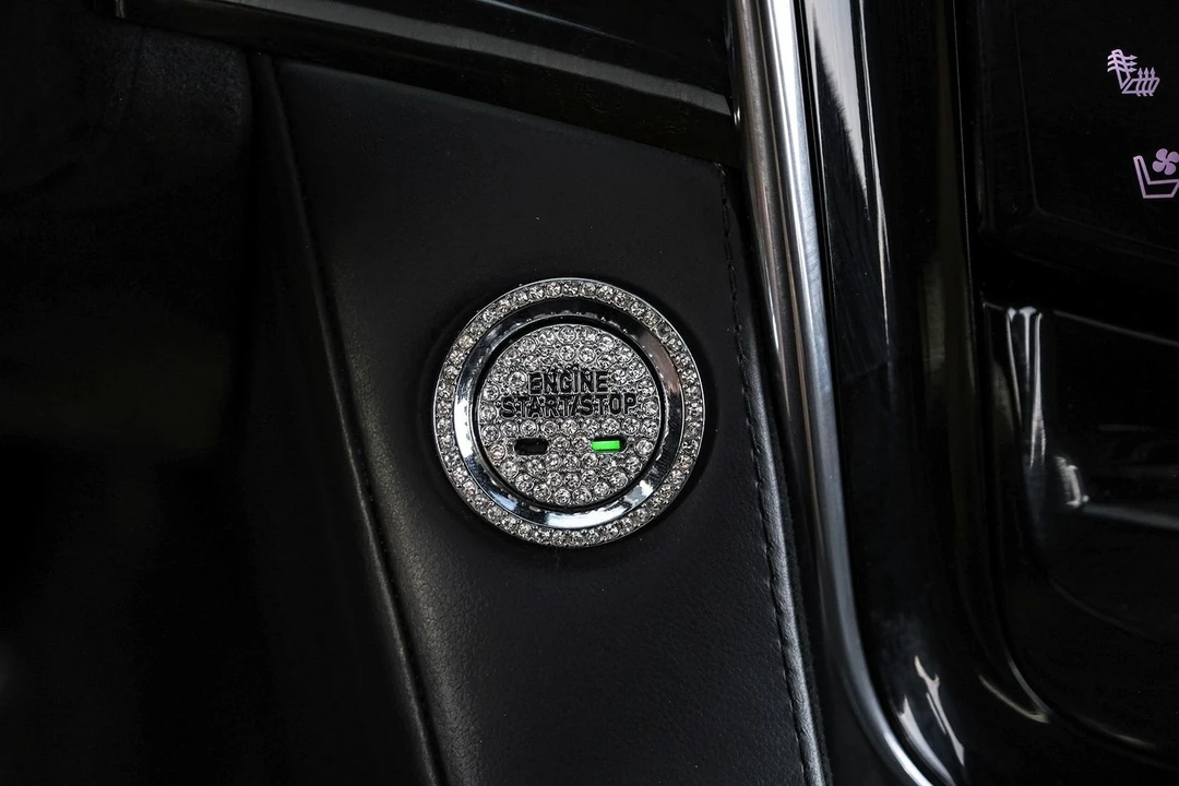 2017 Cadillac Escalade 4th Gen - Image 19 of 21
