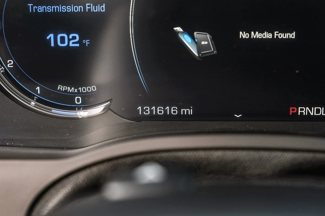 2017 Cadillac Escalade 4th Gen - Image 18 of 21