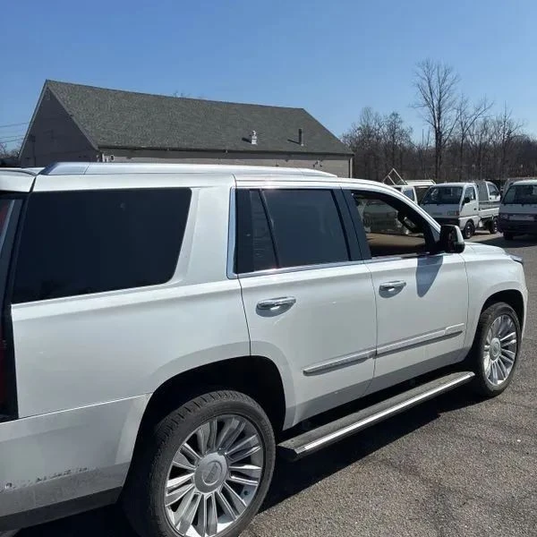 2017 Cadillac Escalade 4th Gen - Image 9 of 12