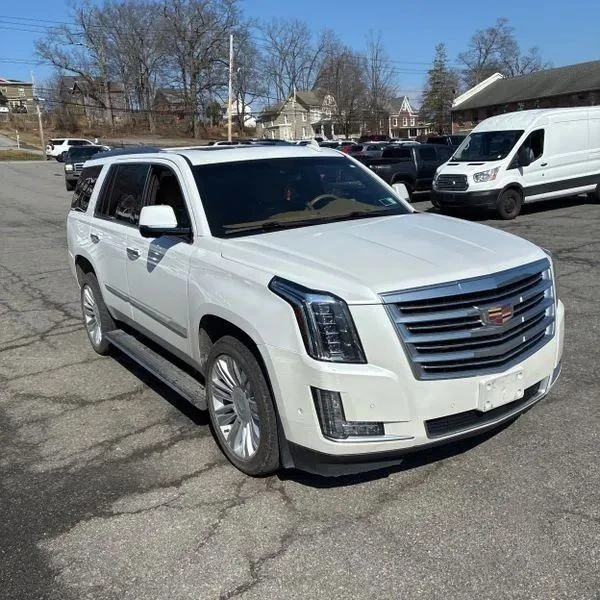 2017 Cadillac Escalade 4th Gen - Image 12 of 12