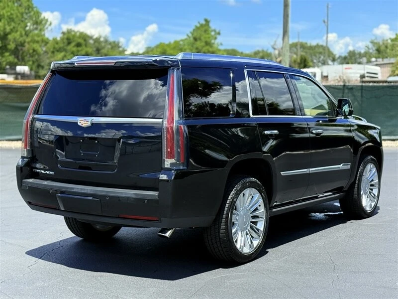 2017 Cadillac Escalade 4th Gen - Image 5 of 12
