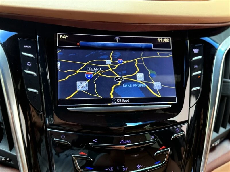 2017 Cadillac Escalade 4th Gen - Image 13 of 21
