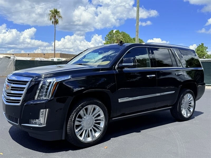 2017 Cadillac Escalade 4th Gen - Image 2 of 12