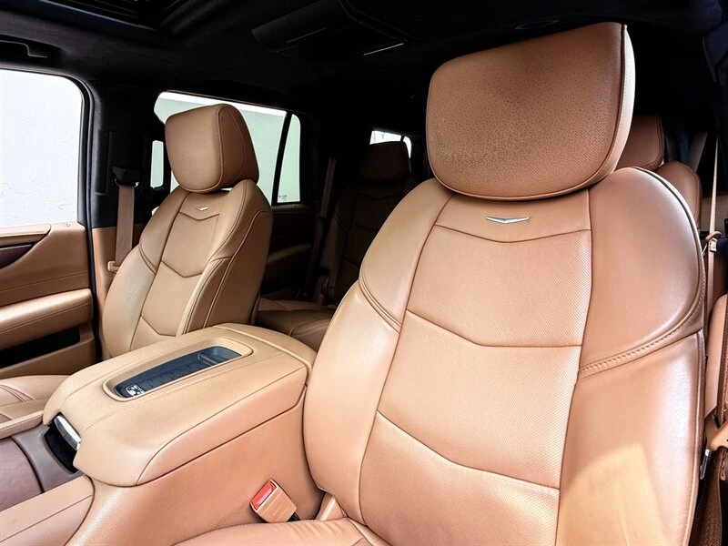 2017 Cadillac Escalade 4th Gen - Image 16 of 21