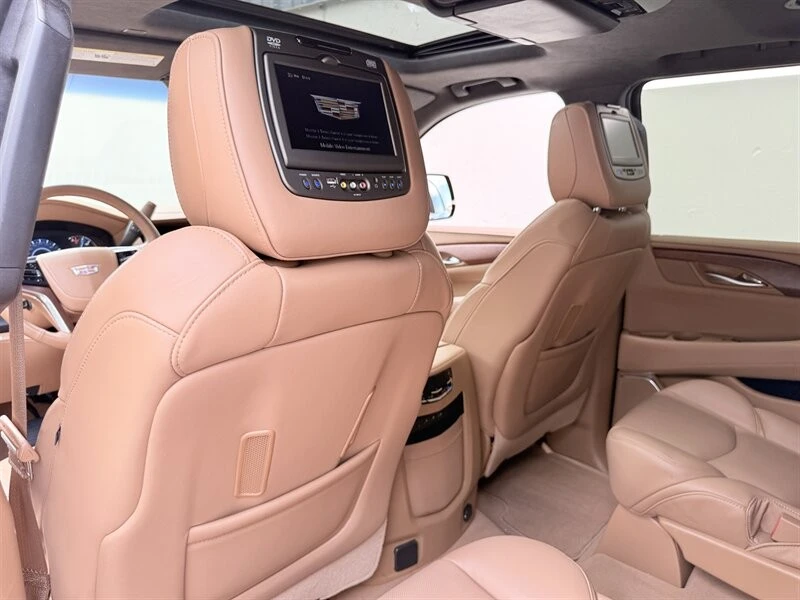 2017 Cadillac Escalade 4th Gen - Image 11 of 12