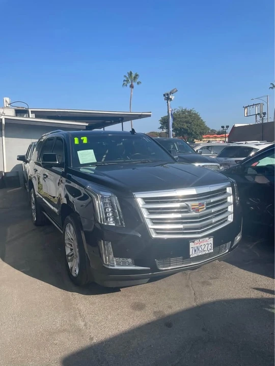 2017 Cadillac Escalade 4th Gen - Image 3 of 3