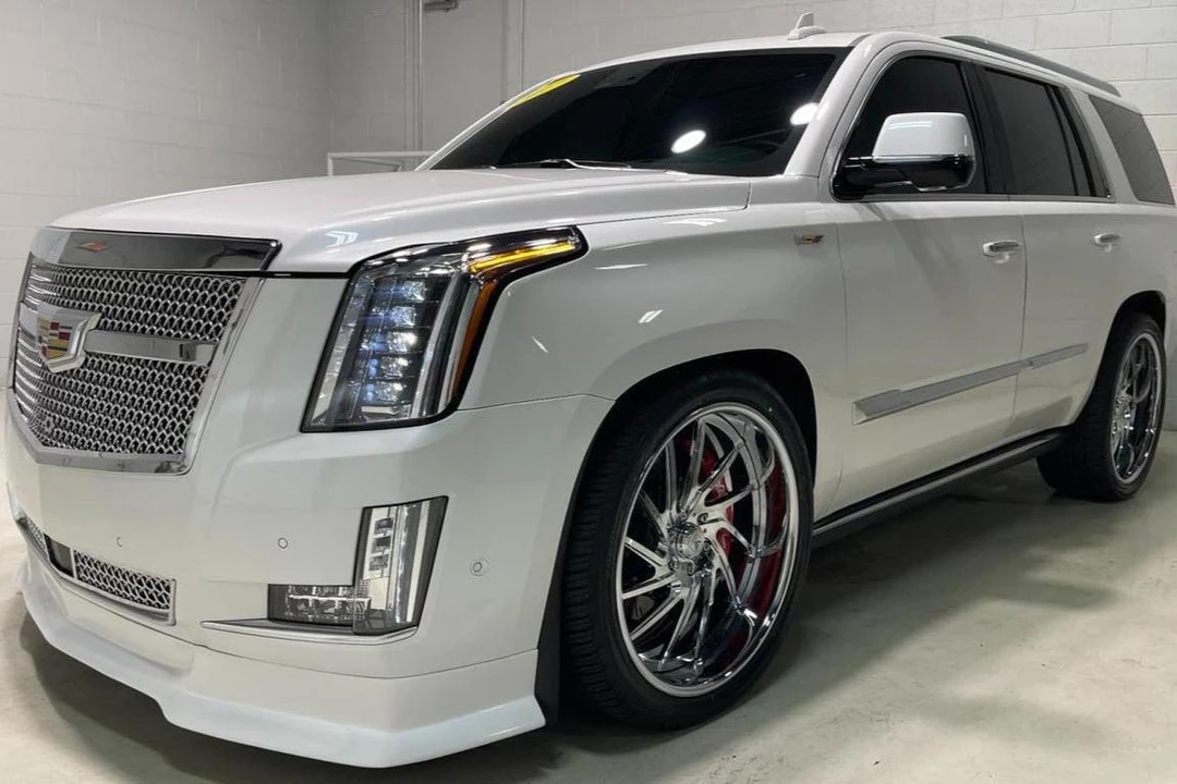 2017 Cadillac Escalade 4th Gen - Image 11 of 30