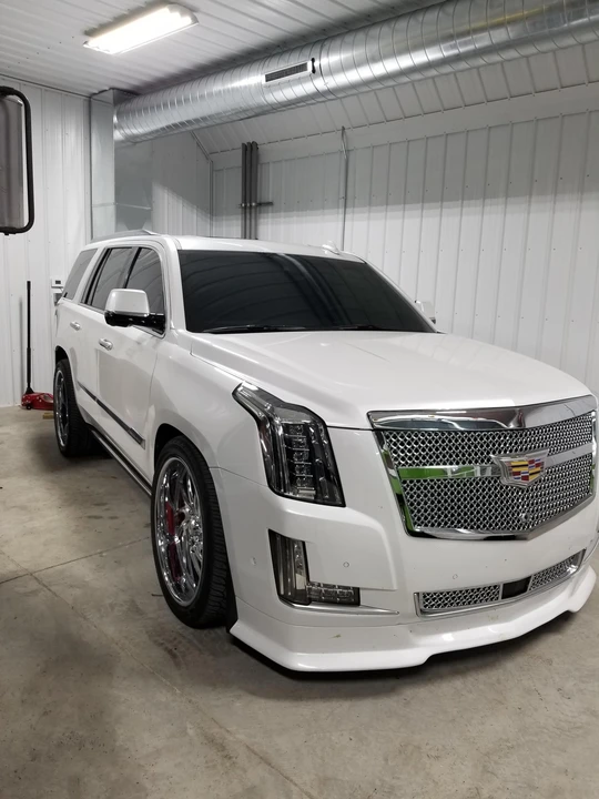 2017 Cadillac Escalade 4th Gen - Image 27 of 30