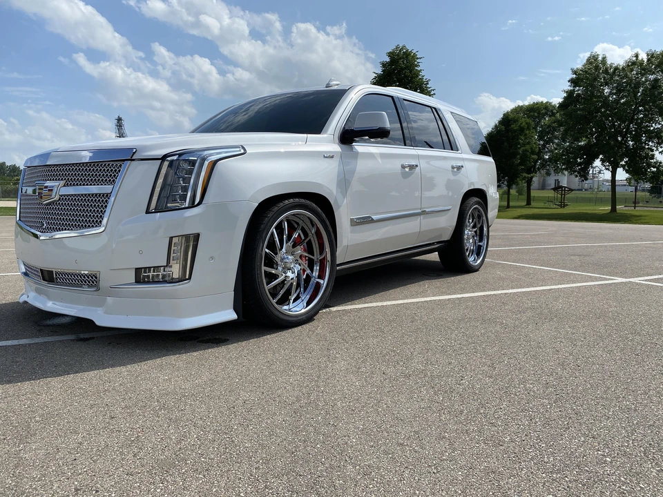 2017 Cadillac Escalade 4th Gen - Image 10 of 30