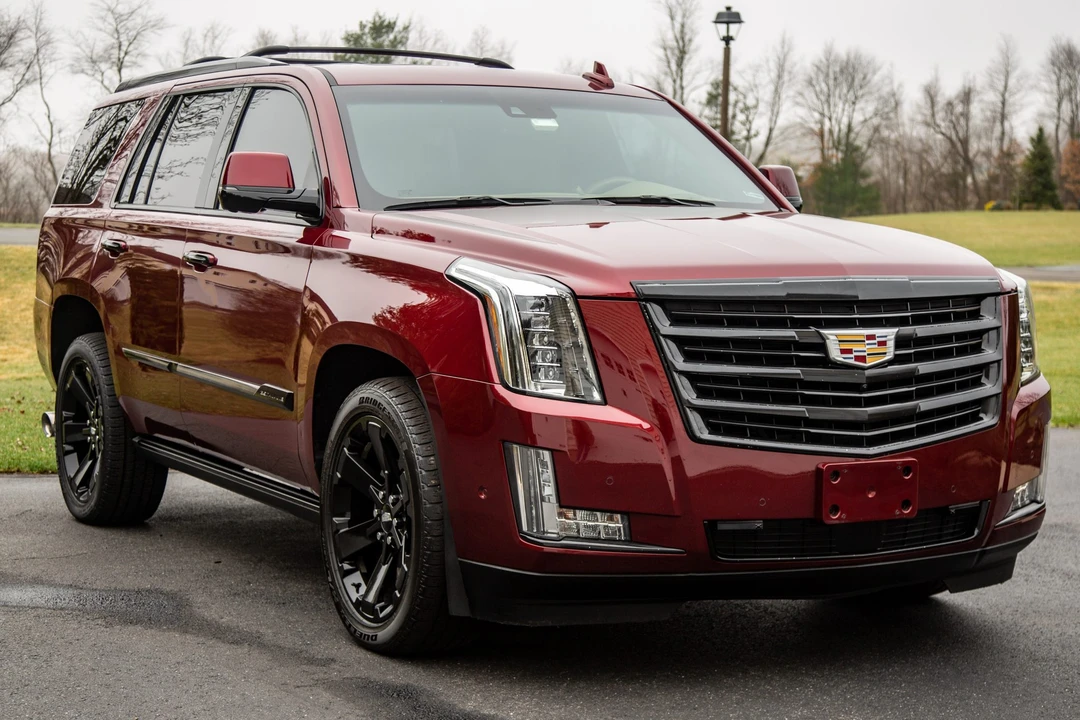 2017 Cadillac Escalade 4th Gen - Image 8 of 31