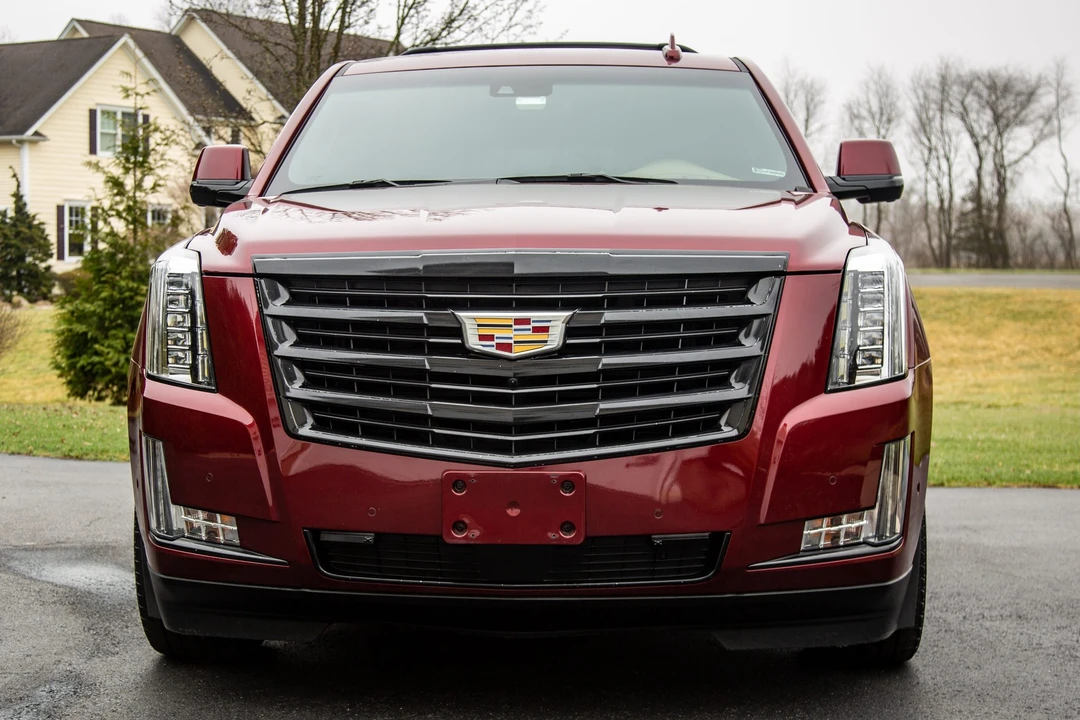 2017 Cadillac Escalade 4th Gen - Image 7 of 31