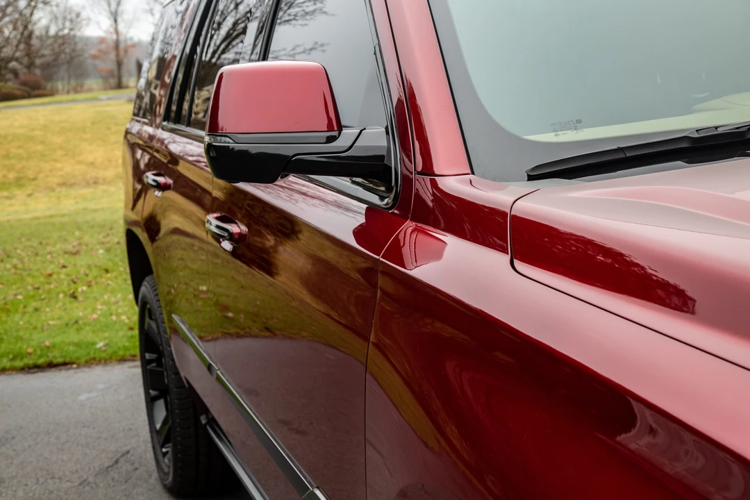 2017 Cadillac Escalade 4th Gen - Image 19 of 31