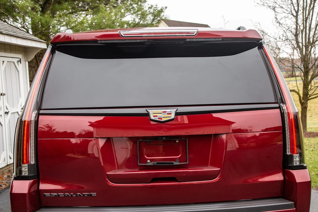 2017 Cadillac Escalade 4th Gen - Image 20 of 31