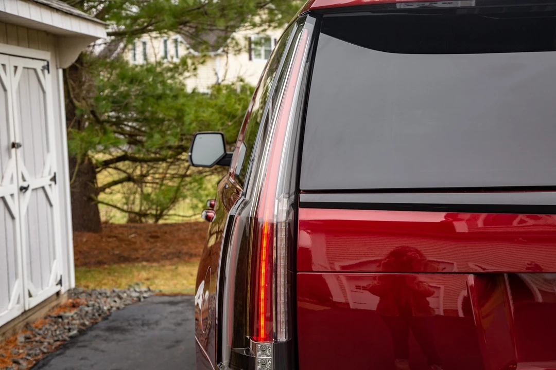 2017 Cadillac Escalade 4th Gen - Image 22 of 31