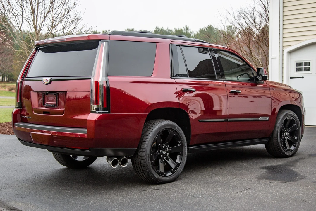 2017 Cadillac Escalade 4th Gen - Image 10 of 31
