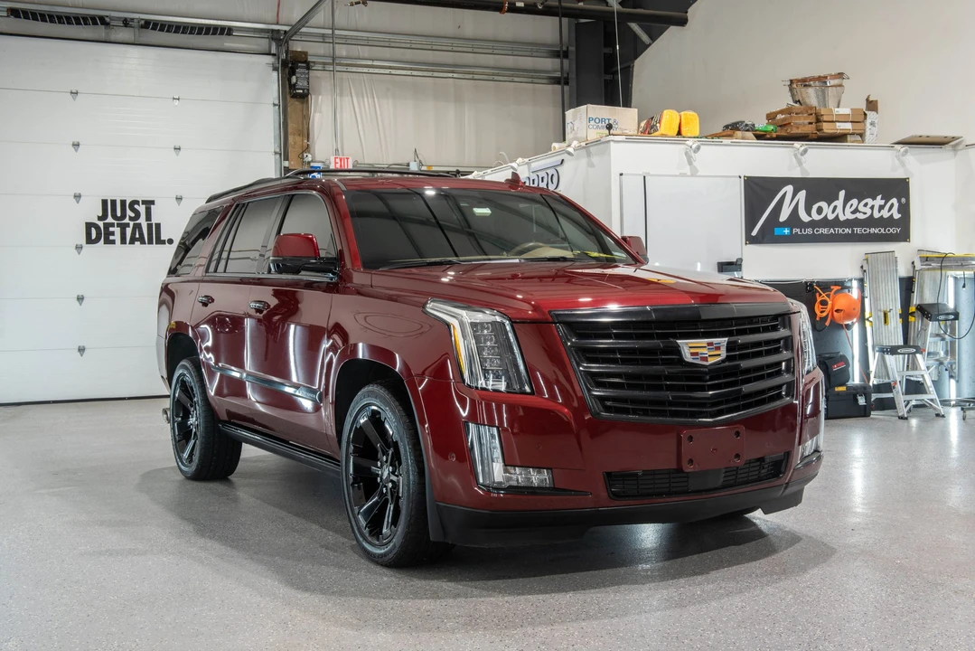 2017 Cadillac Escalade 4th Gen - Image 2 of 31