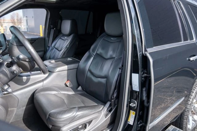2017 Cadillac Escalade 4th Gen - Image 16 of 18