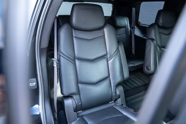 2017 Cadillac Escalade 4th Gen - Image 13 of 18