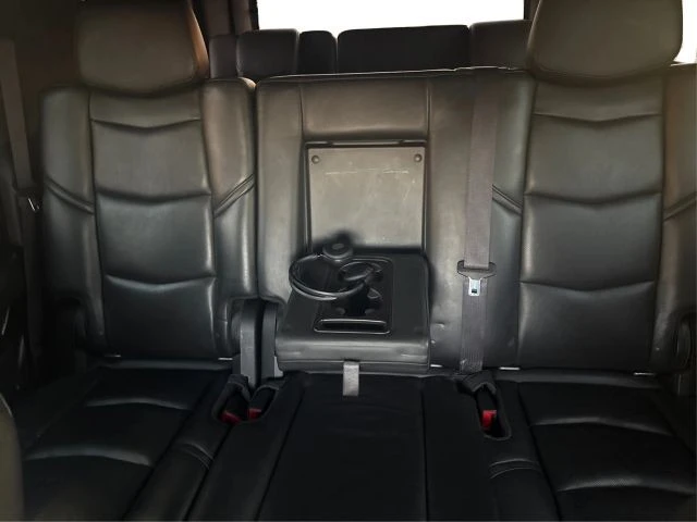 2017 Cadillac Escalade 4th Gen - Image 15 of 21