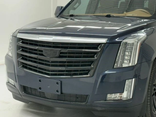2017 Cadillac Escalade 4th Gen - Image 11 of 12