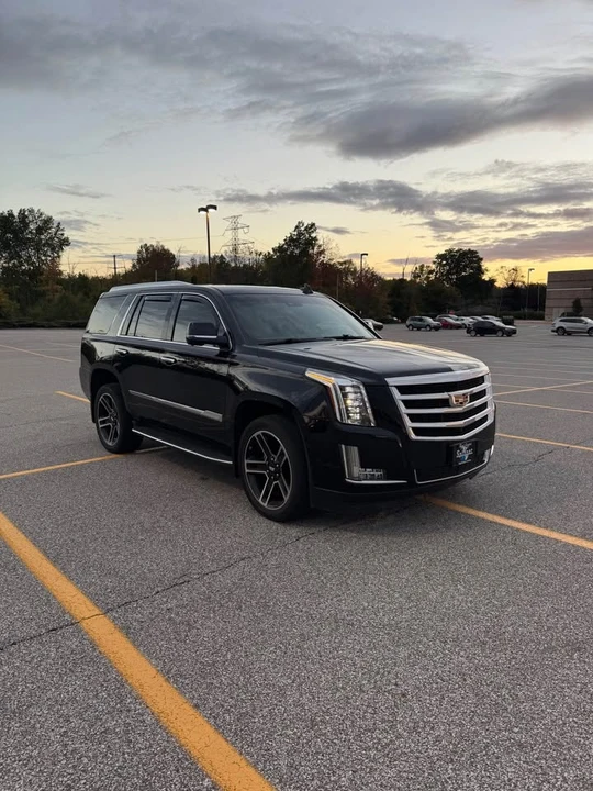 2017 Cadillac Escalade 4th Gen - Image 4 of 17