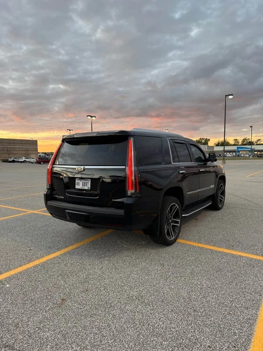 2017 Cadillac Escalade 4th Gen - Image 7 of 17