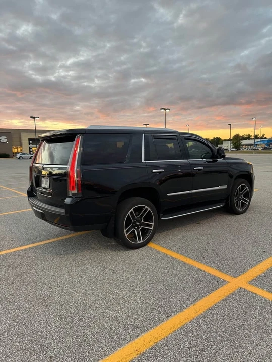 2017 Cadillac Escalade 4th Gen - Image 6 of 17