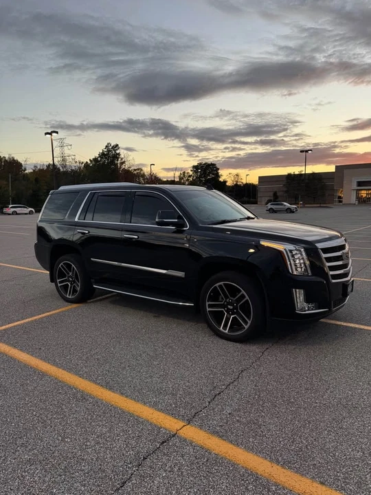 2017 Cadillac Escalade 4th Gen - Image 5 of 17